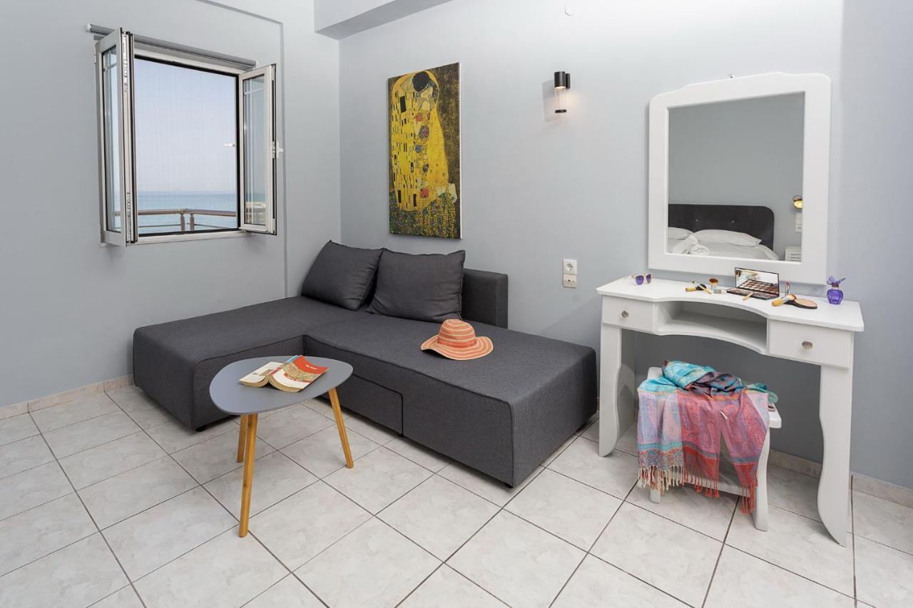 Sole Mare Seaside Apartments Gouves Esterno foto